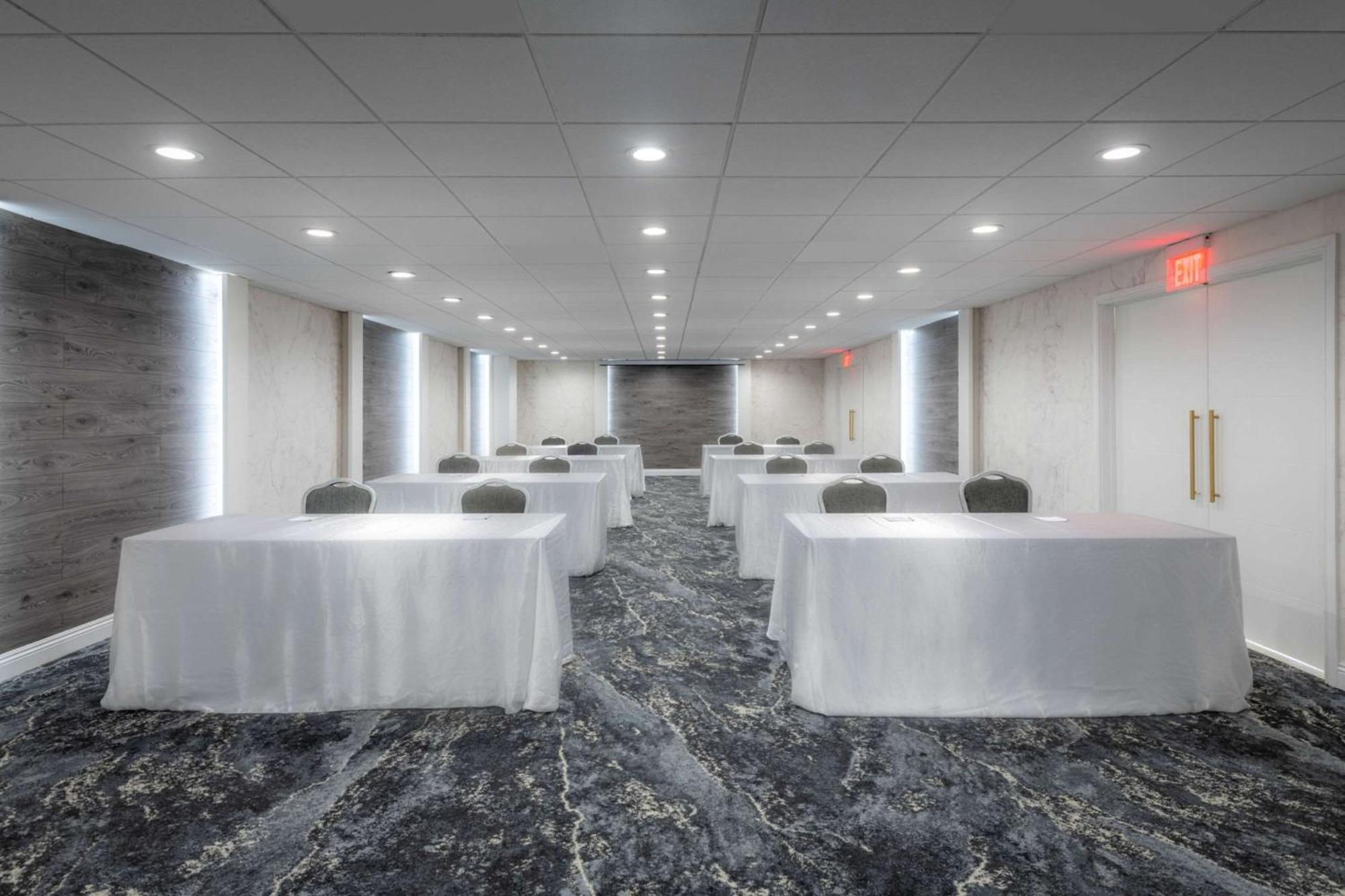 The Volare, Ascend Hotel Collection San Clemente Esterno foto